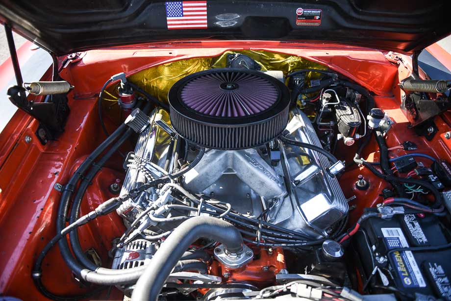 A Big block Mopar engine in a 1969 Plymouth Road Runner. A Big block Mopar engine in a 1969 Plymouth Road Runner.